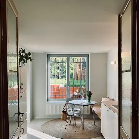 Maison Henri Bed & Breakfast 3*