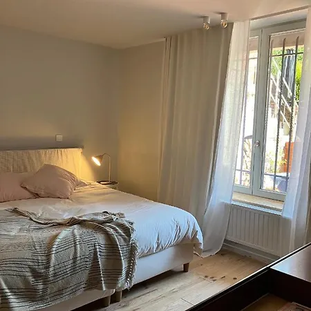 Maison Henri Bed & Breakfast Namur
