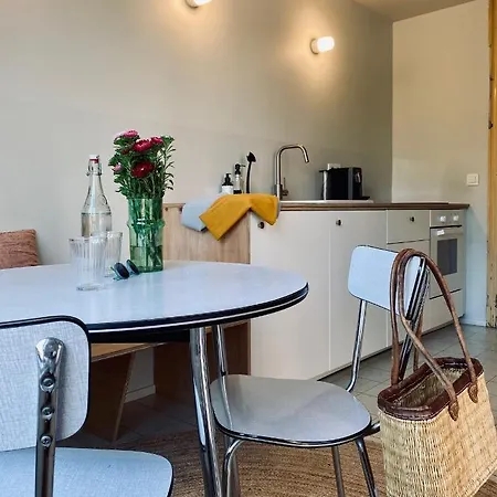 Nocleg ze śniadaniem Maison Henri 3*