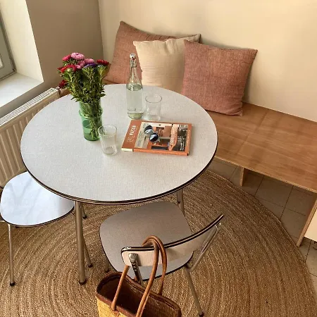 Maison Henri Bed & Breakfast *