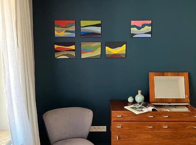 Maison Henri Bed & Breakfast 3*